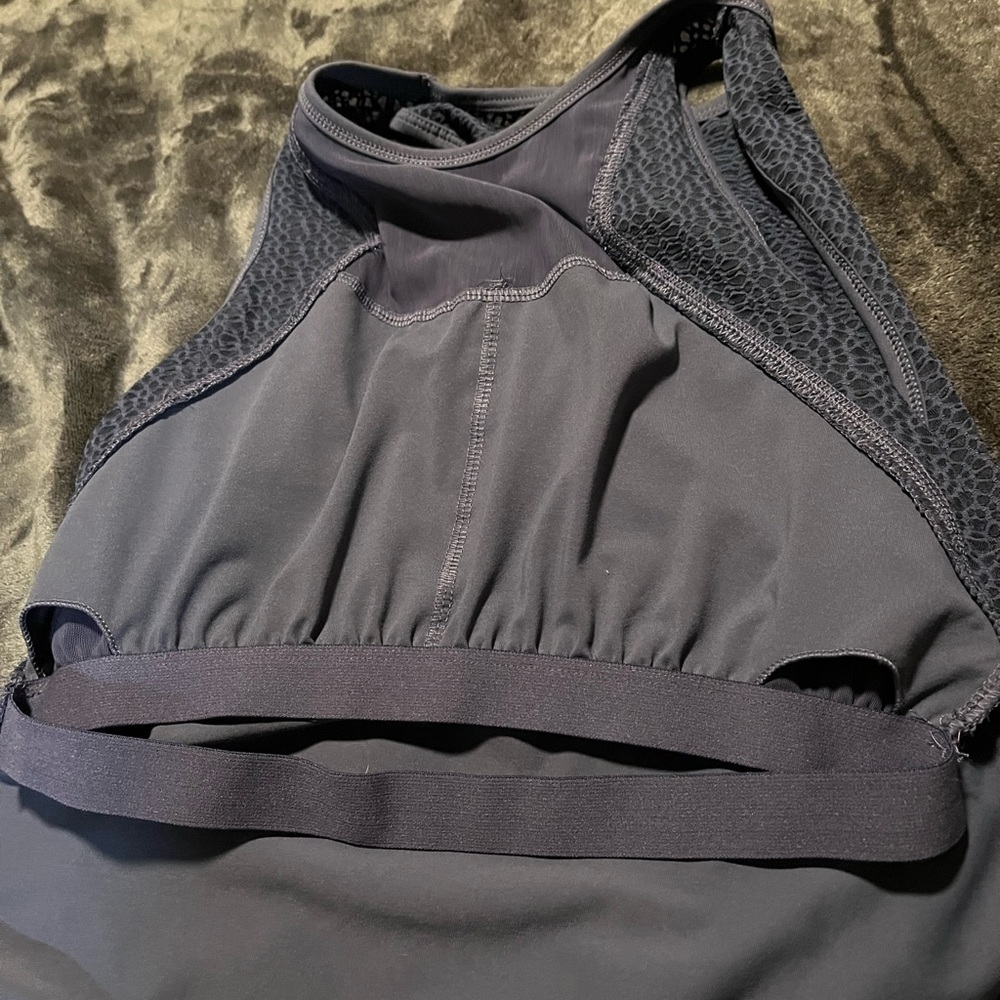 Fabletics Tank Top With Built In Bra - Picture 5 of 6